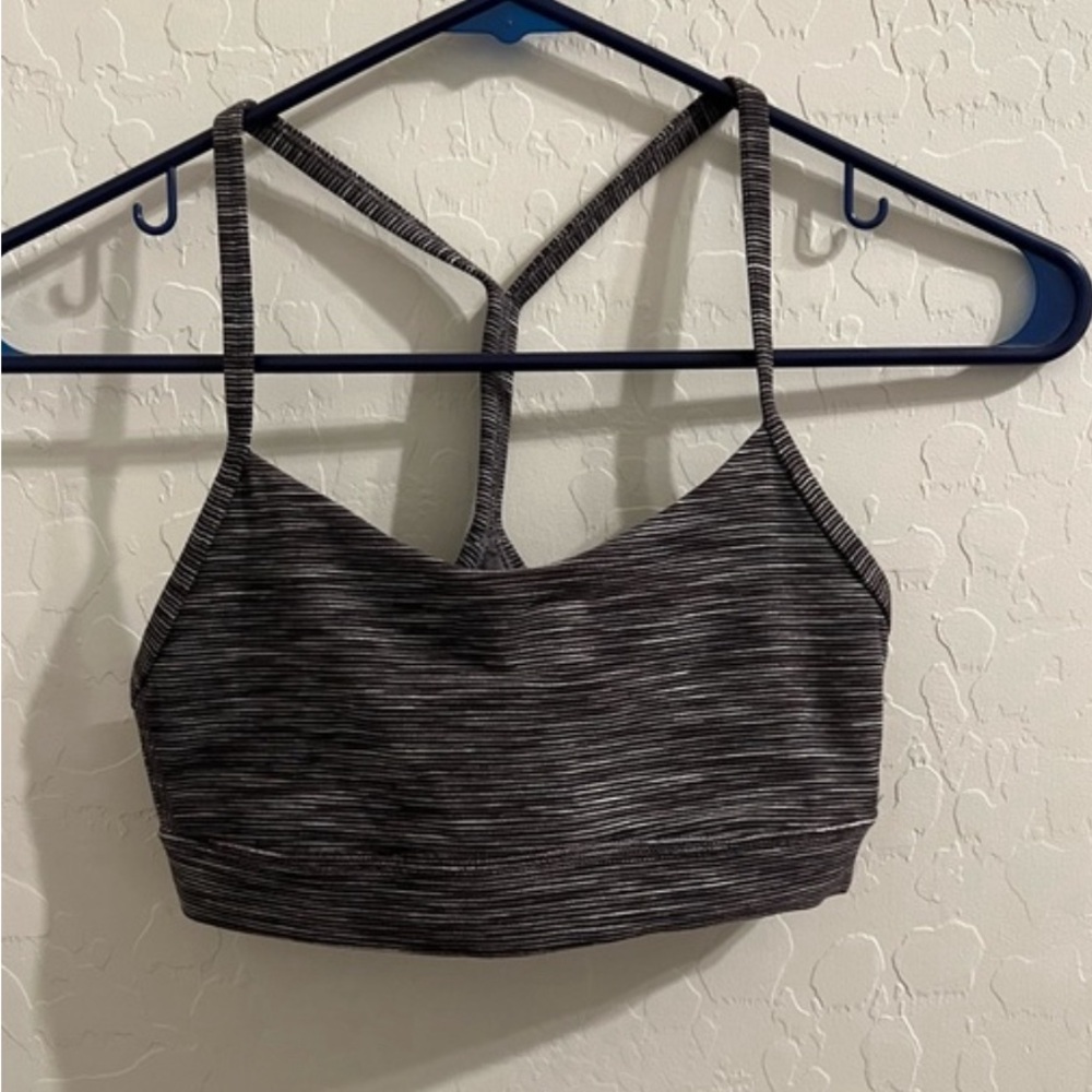 Lululemon flow y bra